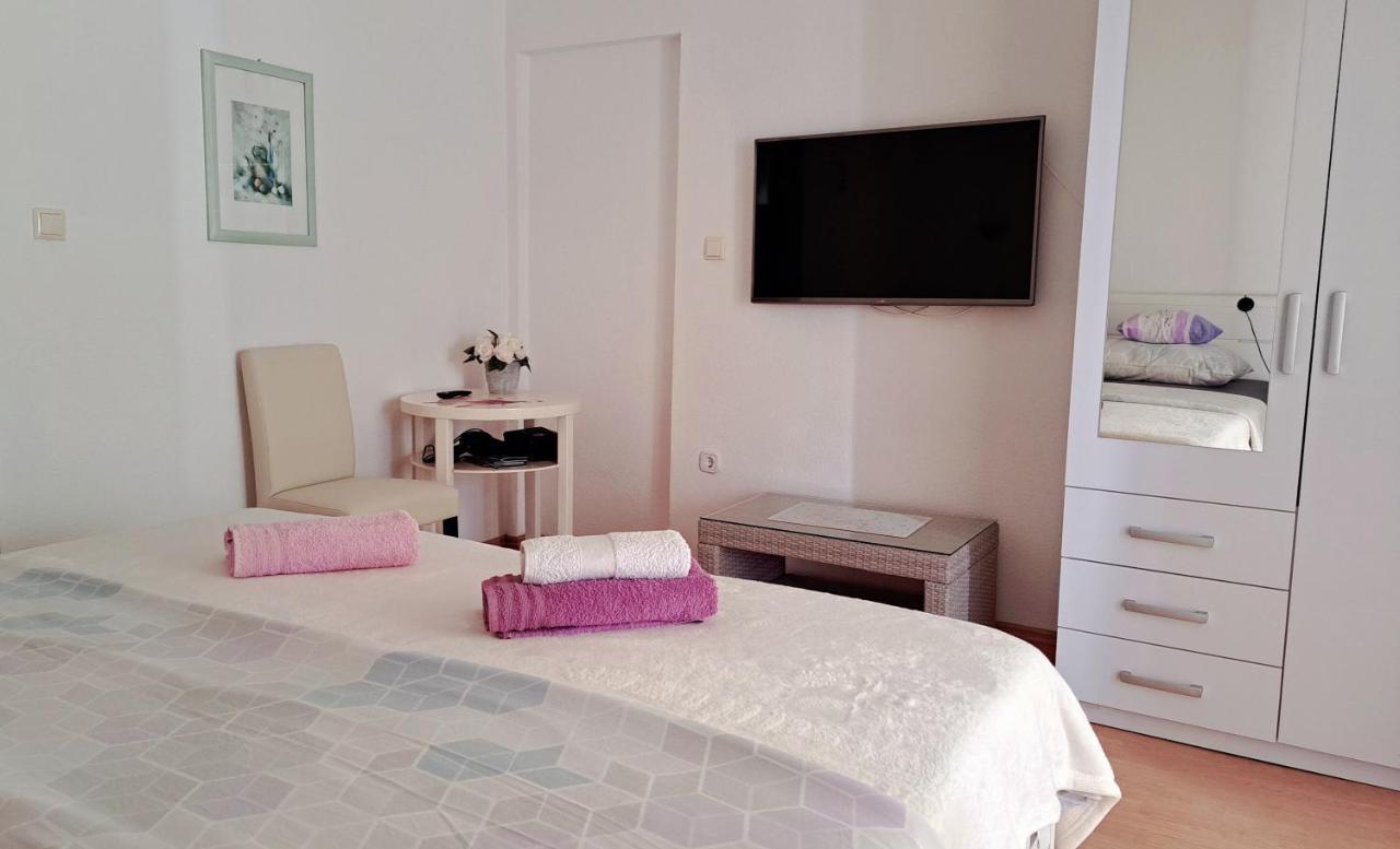 Maria Apartments Kaštela Cameră foto