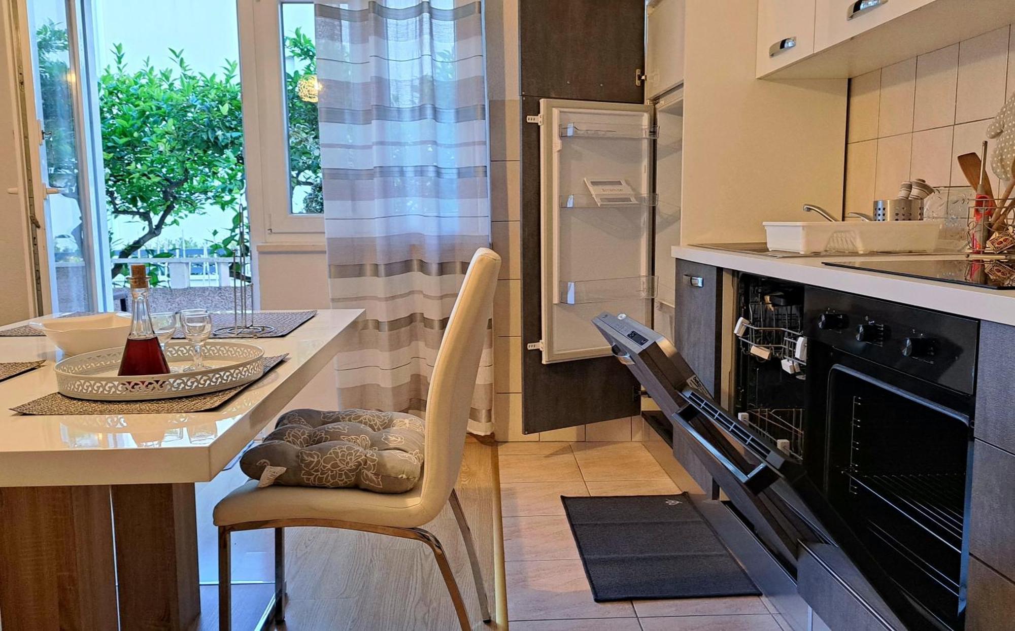 Maria Apartments Kaštela Cameră foto