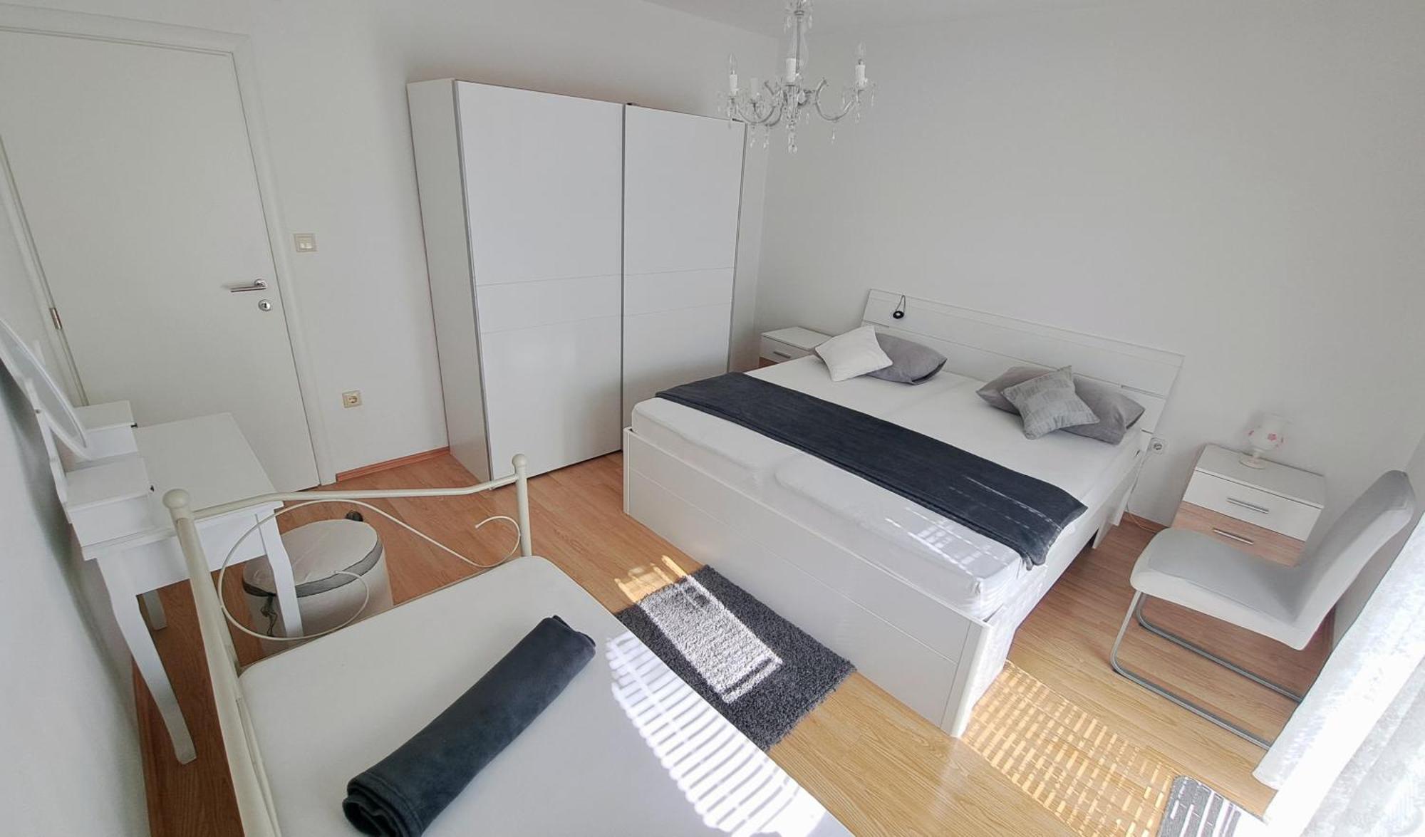 Maria Apartments Kaštela Cameră foto